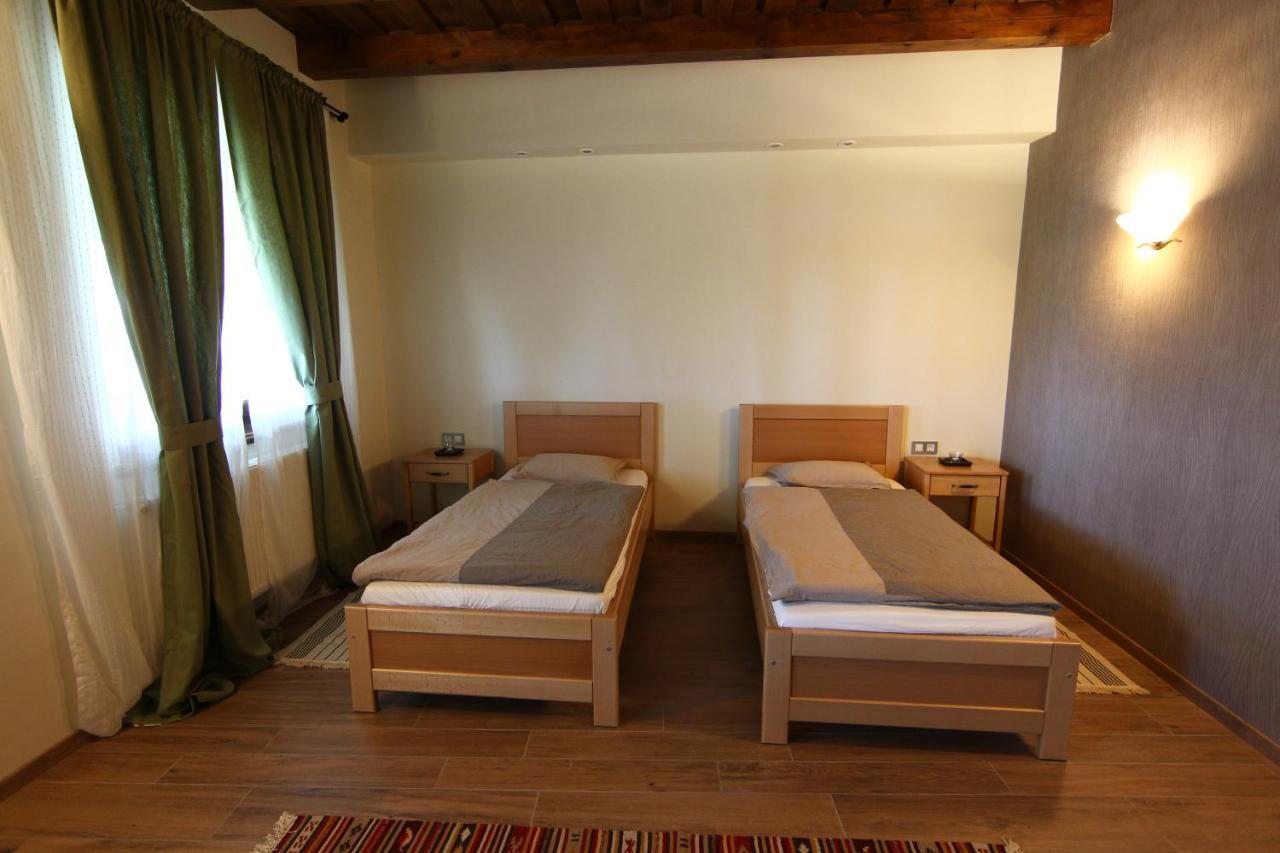 Balmazújváros Bibic Nature Lodge מראה חיצוני תמונה